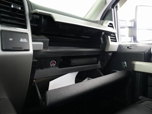 Used 2019 Ford F350 Lariat w/ Lariat Ultimate Package image 57