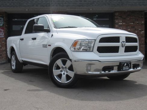 Used 2018 RAM 1500 Outdoorsman AWD/4WD image 2