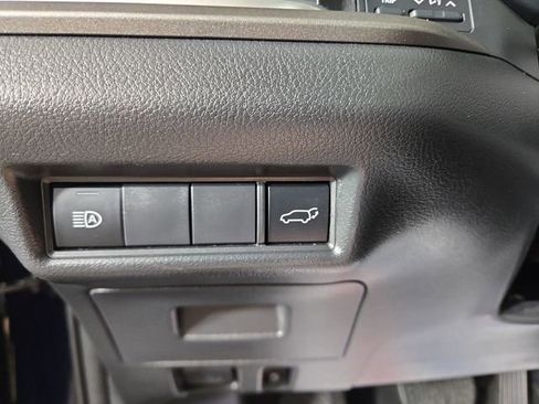 Used 2025 Toyota Grand Highlander AWD image 29