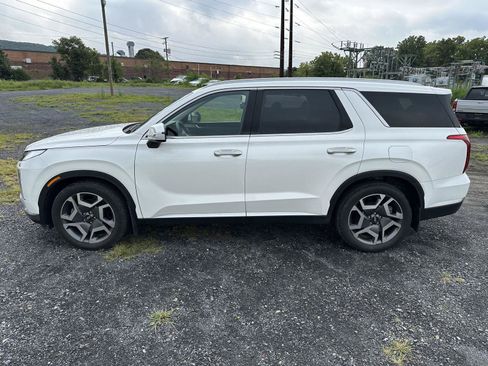 Used 2023 Hyundai Palisade SEL w/ Premium Package AWD/4WD image 5