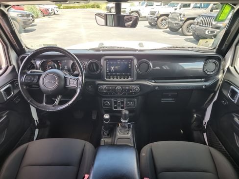 Used 2021 Jeep Wrangler Unlimited Sport image 14