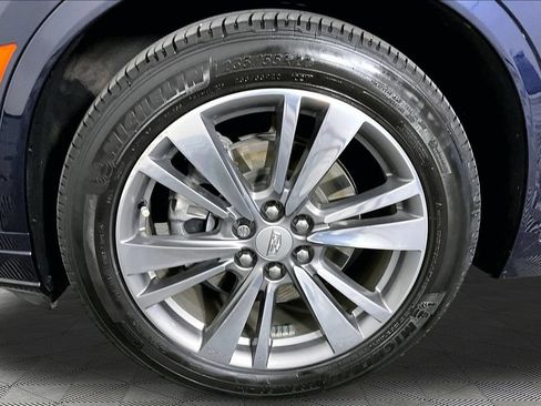 Certified 2021 Cadillac XT6 Premium Luxury FWD image 32