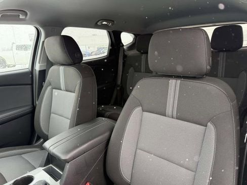 Certified 2025 Chevrolet Blazer LT image 9