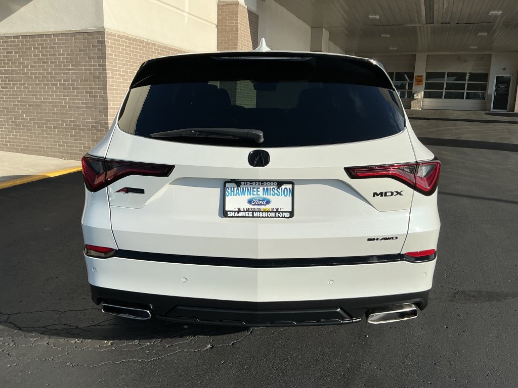 Used 2023 Acura MDX A-Spec AWD/4WD image 6