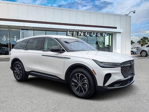 New 2026 Lincoln Nautilus Premier AWD/4WD image 1