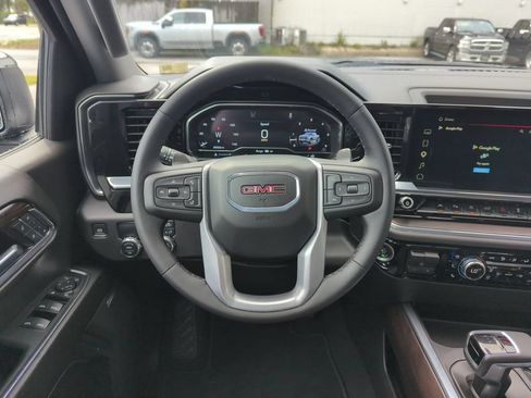 Used 2024 GMC Sierra 1500 SLT RWD image 16