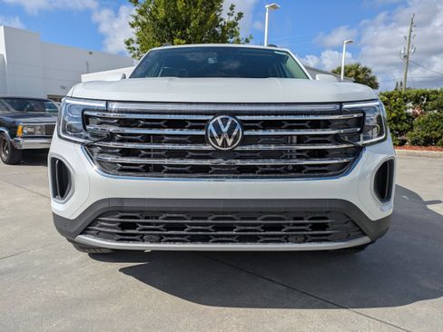 New 2026 Volkswagen Atlas SE FWD image 9