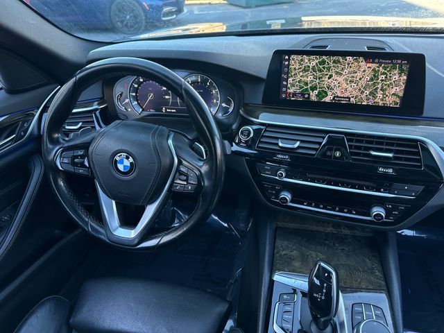 Used 2019 BMW 540i w/ Convenience Package RWD image 17