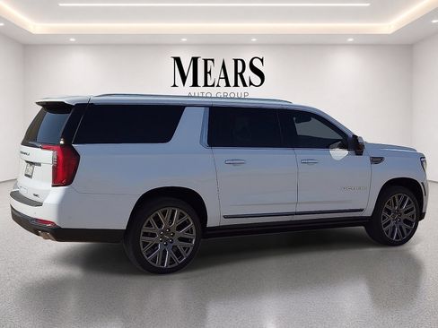 Used 2026 GMC Yukon XL Denali Ultimate AWD/4WD image 4