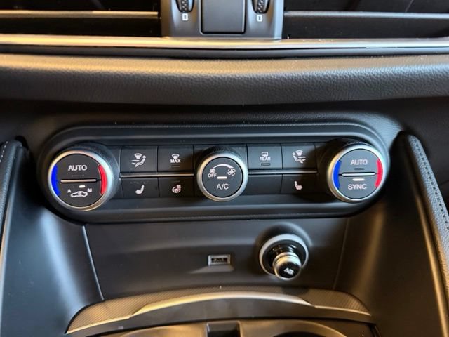 New 2026 Alfa Romeo Stelvio Sprint AWD/4WD image 20