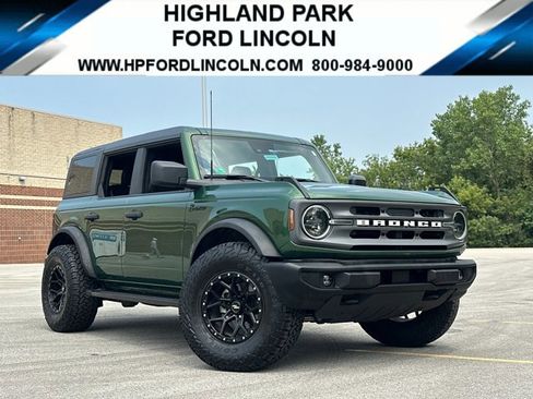 Used 2024 Ford Bronco Big Bend image 1