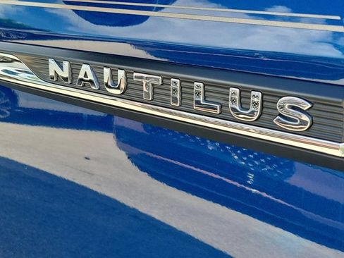 Certified 2020 Lincoln Nautilus FWD w/ Equipment Group 101A image 12
