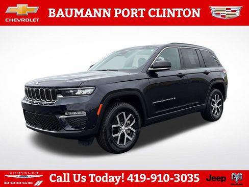 Used 2024 Jeep Grand Cherokee Limited w/ Luxury Tech Group II AWD/4WD image 2