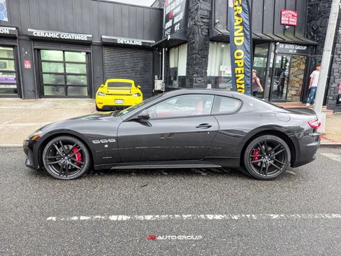 Used 2018 Maserati GranTurismo Sport RWD image 7