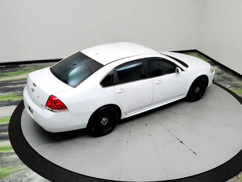 Used 2016 Chevrolet Impala Police FWD image 29