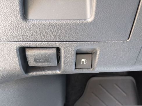 Certified 2026 Toyota Grand Highlander AWD Hybrid image 12