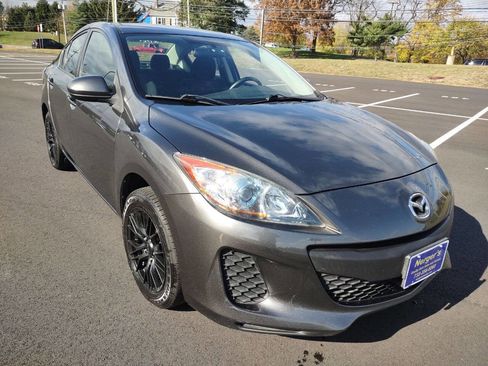 Used 2013 MAZDA MAZDA3 i Touring image 4