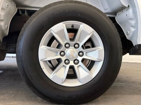 Used 2024 Chevrolet Silverado 1500 W/T w/ WT Fleet Convenience Package RWD image 9