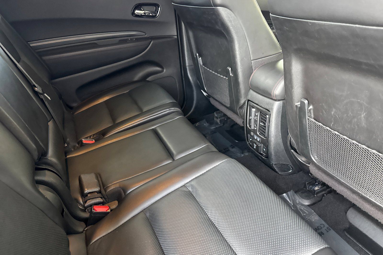 Used 2024 Dodge Durango GT AWD/4WD image 18