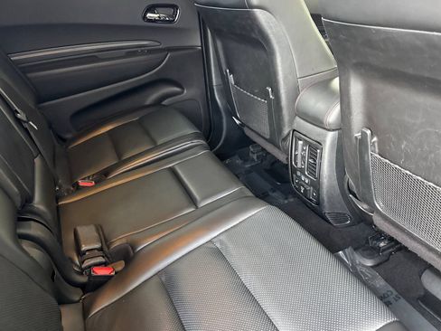 Used 2024 Dodge Durango GT AWD/4WD image 18