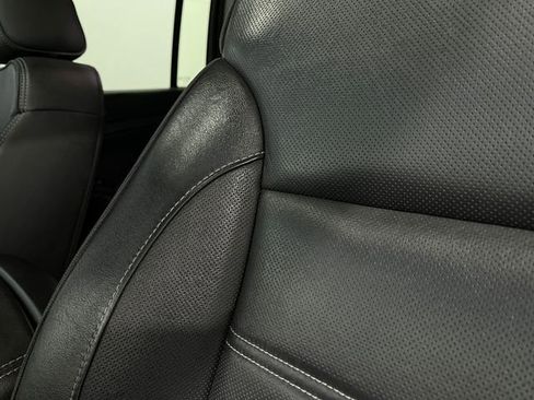 Used 2019 GMC Yukon XL Denali w/ Denali Ultimate Package image 19