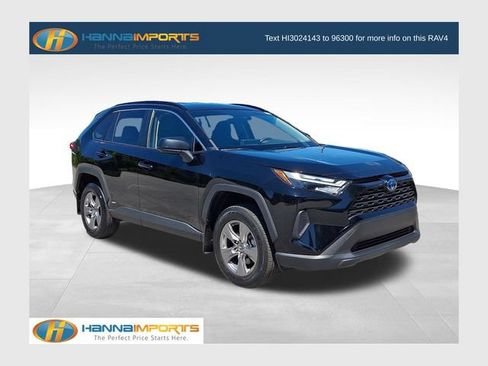 Used 2024 Toyota RAV4 LE AWD/4WD image 1