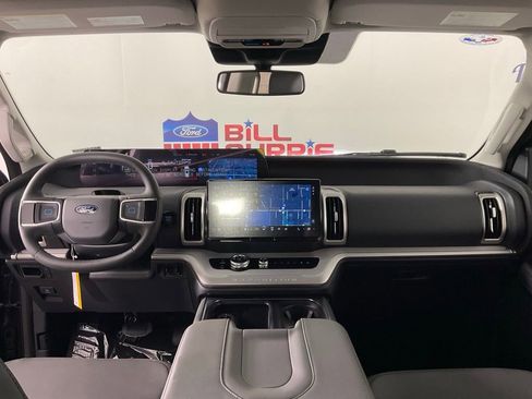 New 2026 Ford Expedition Active RWD image 19