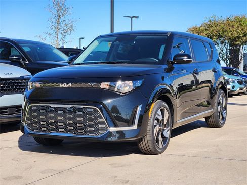 New 2025 Kia Soul GT-Line image 2