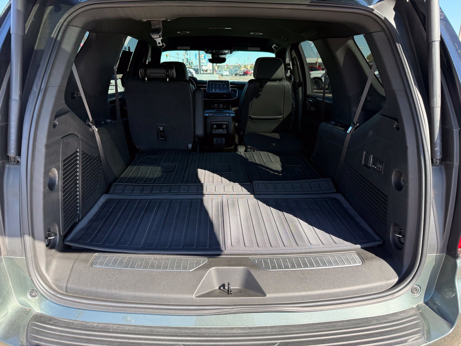 Certified 2024 Chevrolet Tahoe Premier AWD/4WD image 41