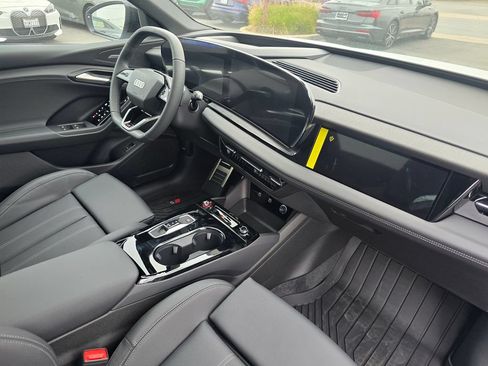 New 2027 Audi SQ6 e-tron Premium Plus AWD/4WD image 13