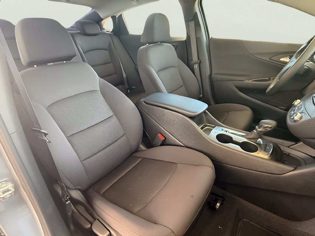 Used 2023 Chevrolet Malibu LS FWD image 5
