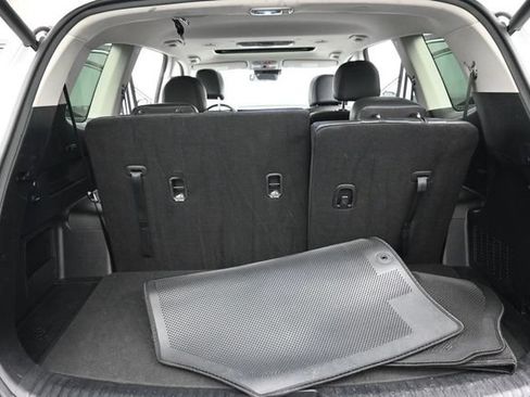 Used 2025 Kia Telluride S FWD image 31