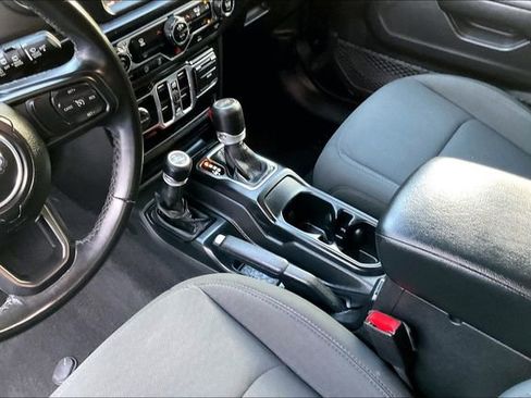 Used 2021 Jeep Wrangler Unlimited Sport w/ Sun And Sound Package image 17