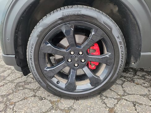 Used 2022 Ford Explorer ST w/ Equipment Group 401A image 12