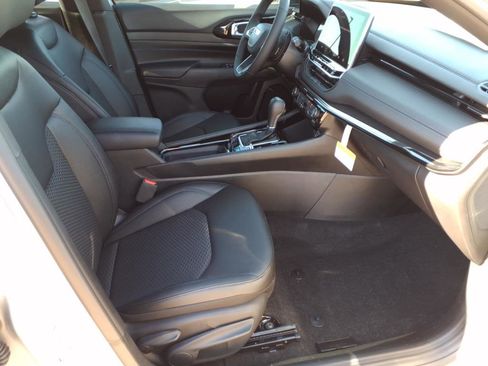 New 2025 Jeep Compass Latitude w/ Altitude Special Edition image 7