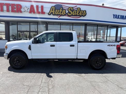 Used 2022 Ford F250 XL w/ Power Equipment Group AWD/4WD image 4