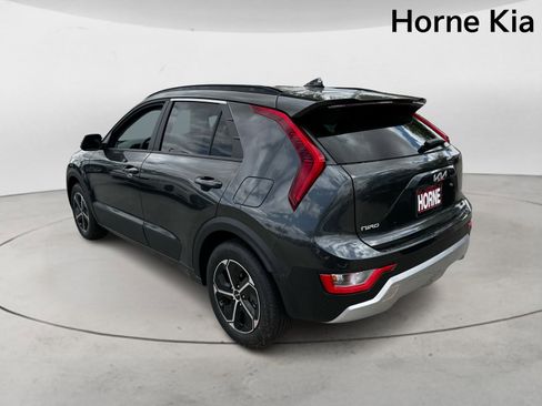 New 2025 Kia Niro LX image 5