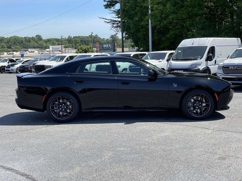 New 2026 Dodge Charger Scat Pack w/ Blacktop Package AWD/4WD image 9