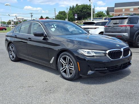 Certified 2023 BMW 530i xDrive w/ Premium Package AWD/4WD image 1