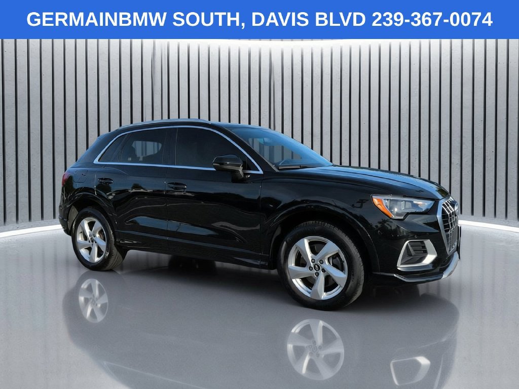 Used 2021 Audi Q3 2.0T Premium w/ Convenience Package AWD/4WD image 3