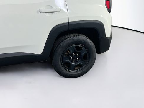 Used 2016 Jeep Renegade Sport w/ Power & Air Group image 27