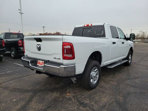 New 2024 RAM 2500 Tradesman w/ Safety Group AWD/4WD image 6