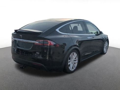 Used 2016 Tesla Model X 90D image 6