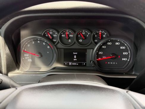 Used 2023 Chevrolet Silverado 1500 Custom AWD/4WD image 33