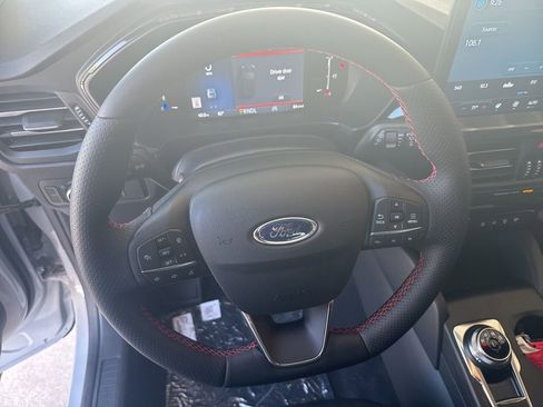 New 2025 Ford Escape ST-Line w/ Tech Pack #1 image 10