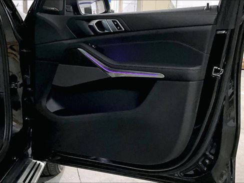 Used 2026 BMW X5 xDrive40i image 23