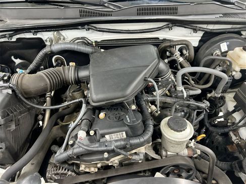 Used 2021 Toyota Tacoma SR image 24