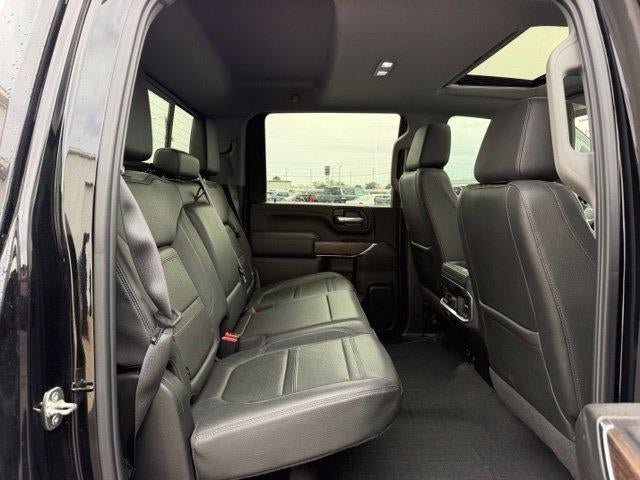 Used 2022 GMC Sierra 3500 Denali AWD/4WD image 15