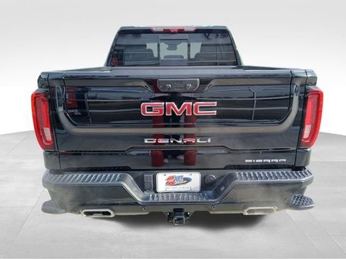 Used 2024 GMC Sierra 1500 Denali w/ Technology Package image 4