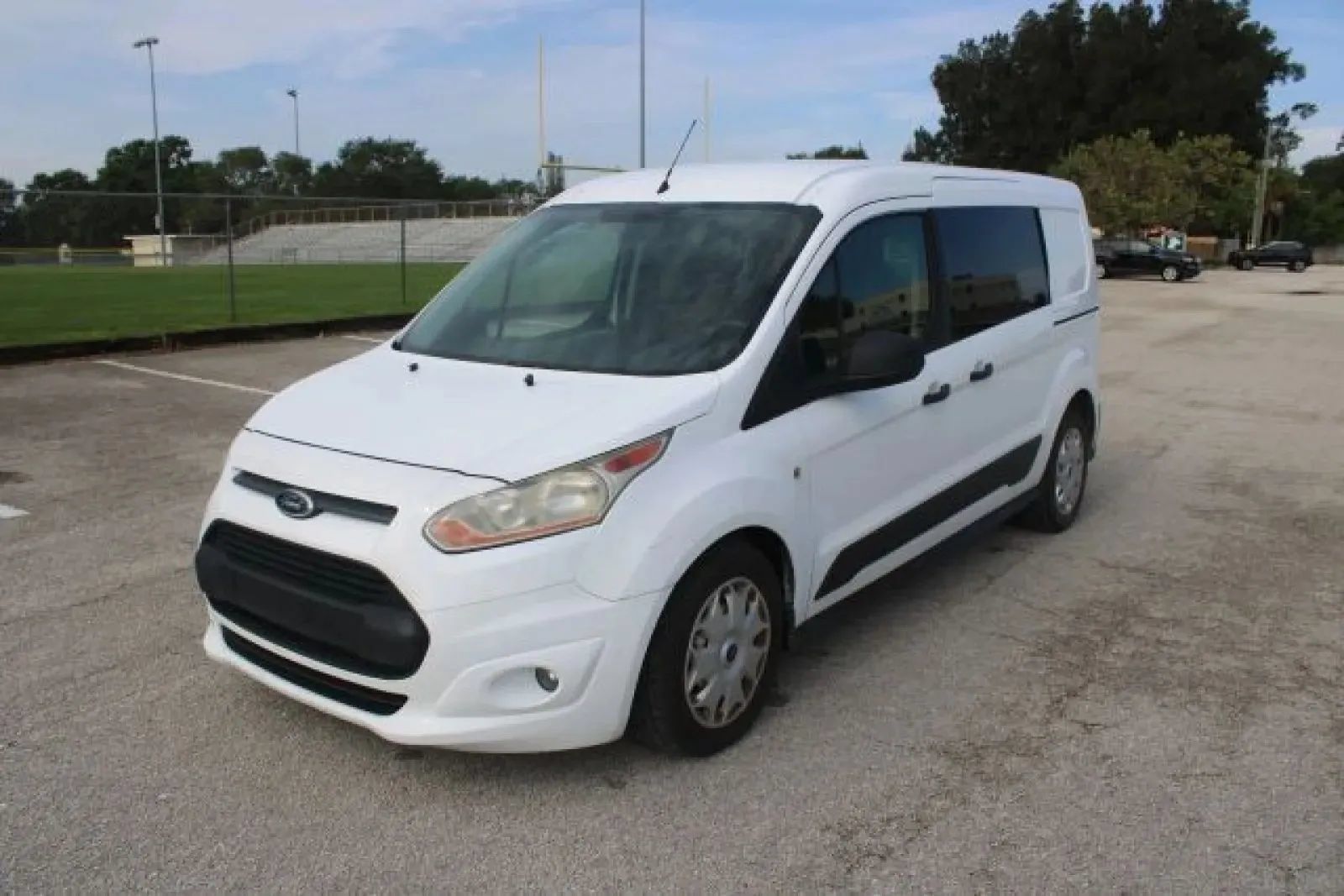 Used 2014 Ford Transit Connect XLT FWD image 29